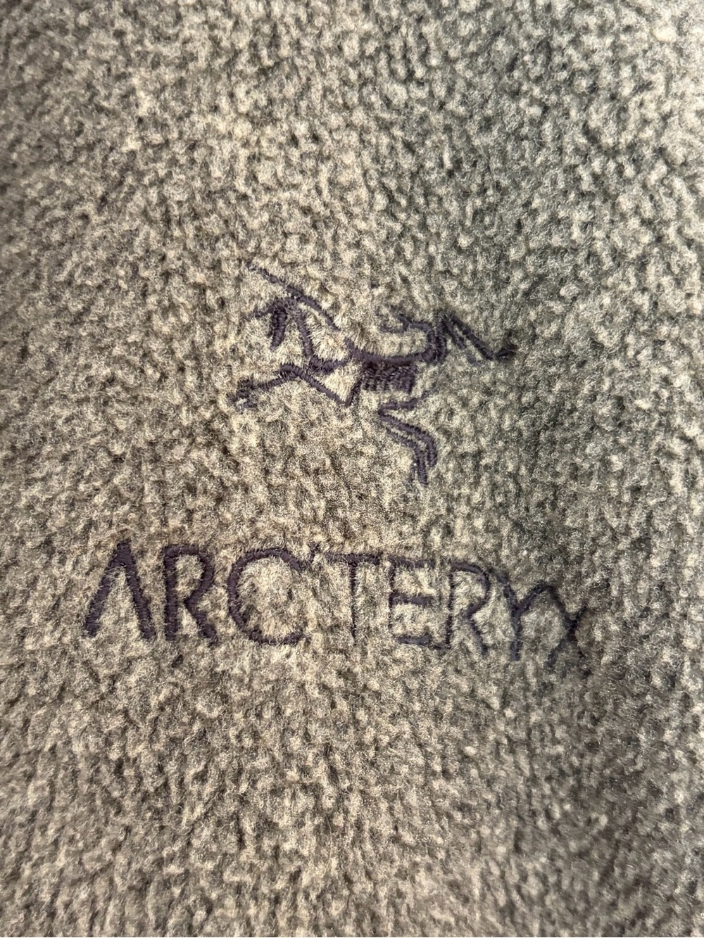 vintage Arc’teryx men’s L early 2000s hybrid fleece jacket grey/green &black - Picture 3 of 11